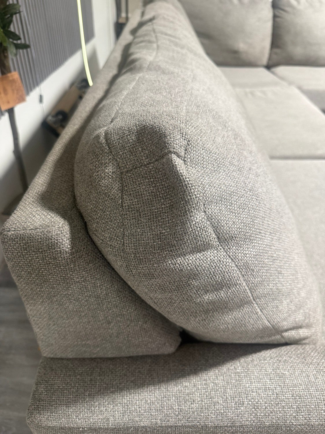 60% OFF Santasia Sectional Sofa with Chaise  –  Certified Clean + Free OC Delivery