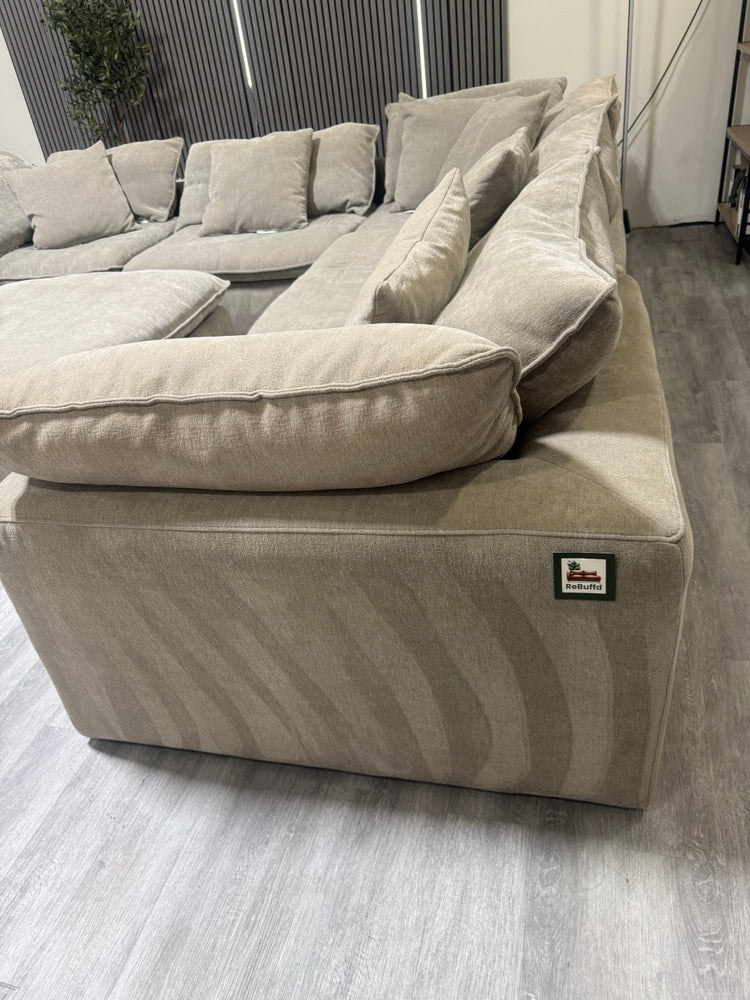Aiden & Ivy Sereen 6 Piece Modular Sofa