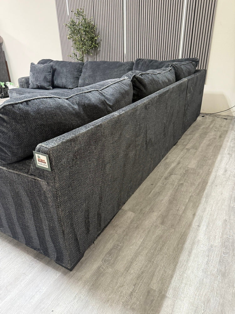 Ashley Rawcliffe 3 Piece Sectional Sofa